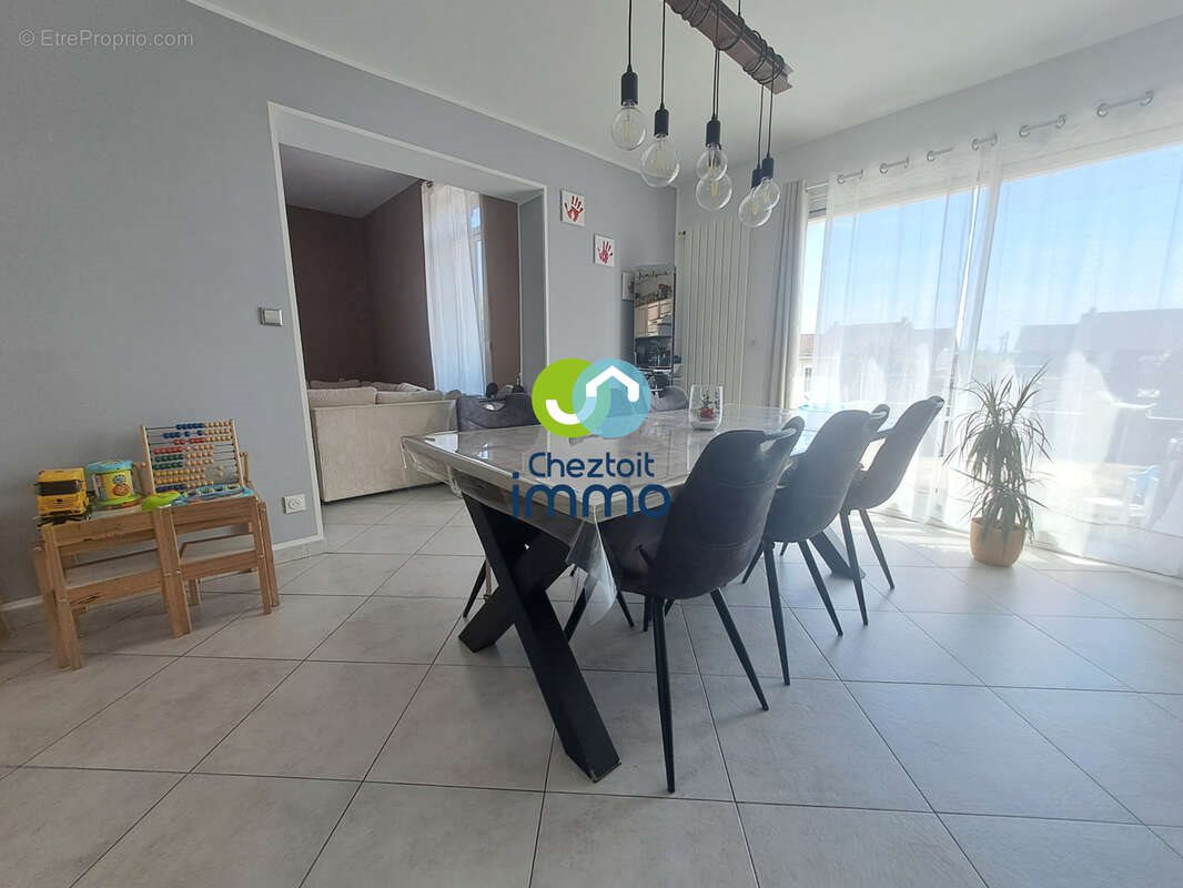 Maison à vendre, 111m², Liévin