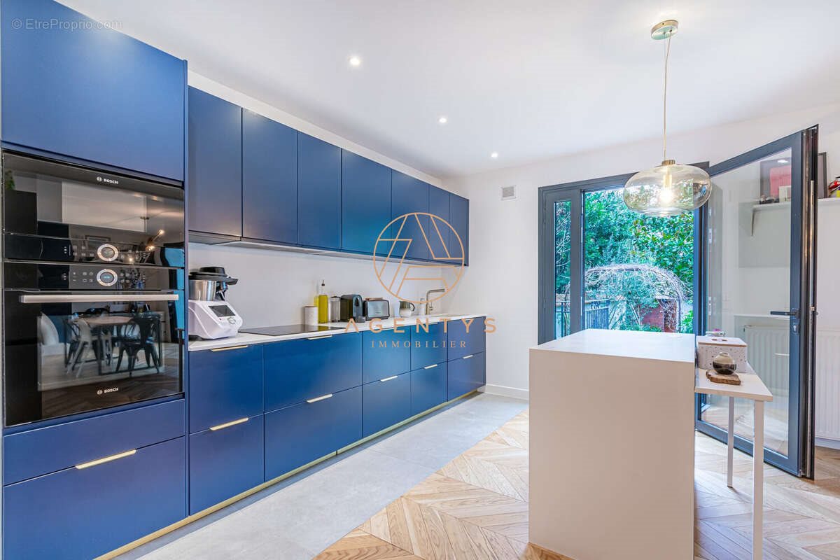 Maison à vendre, 160m², Saint-Maur-des-Fossés