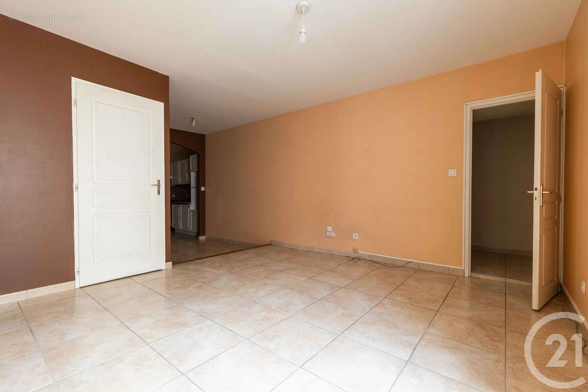 Maison à vendre, 82m², Montagnac