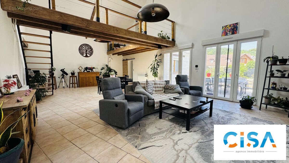 Maison à vendre, 204m², Villers-Saint-Paul