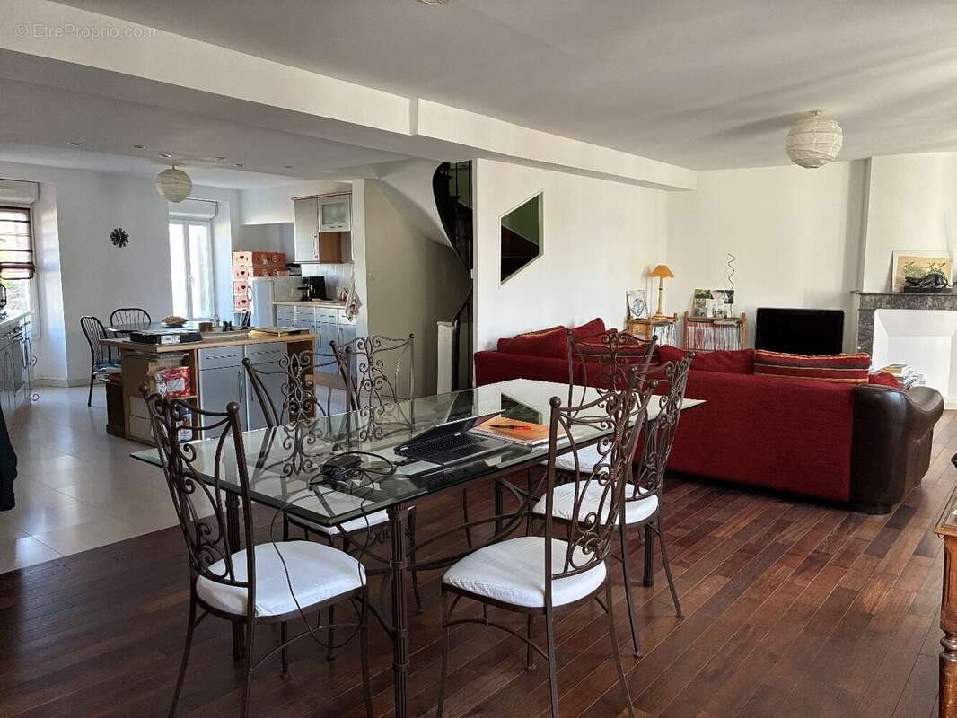 Appartement à vendre, 120m², Angoulême