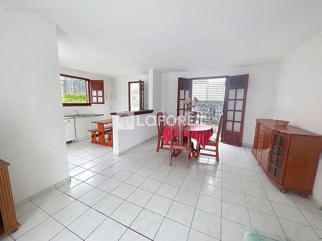 Maison à vendre, 56m², Goyave