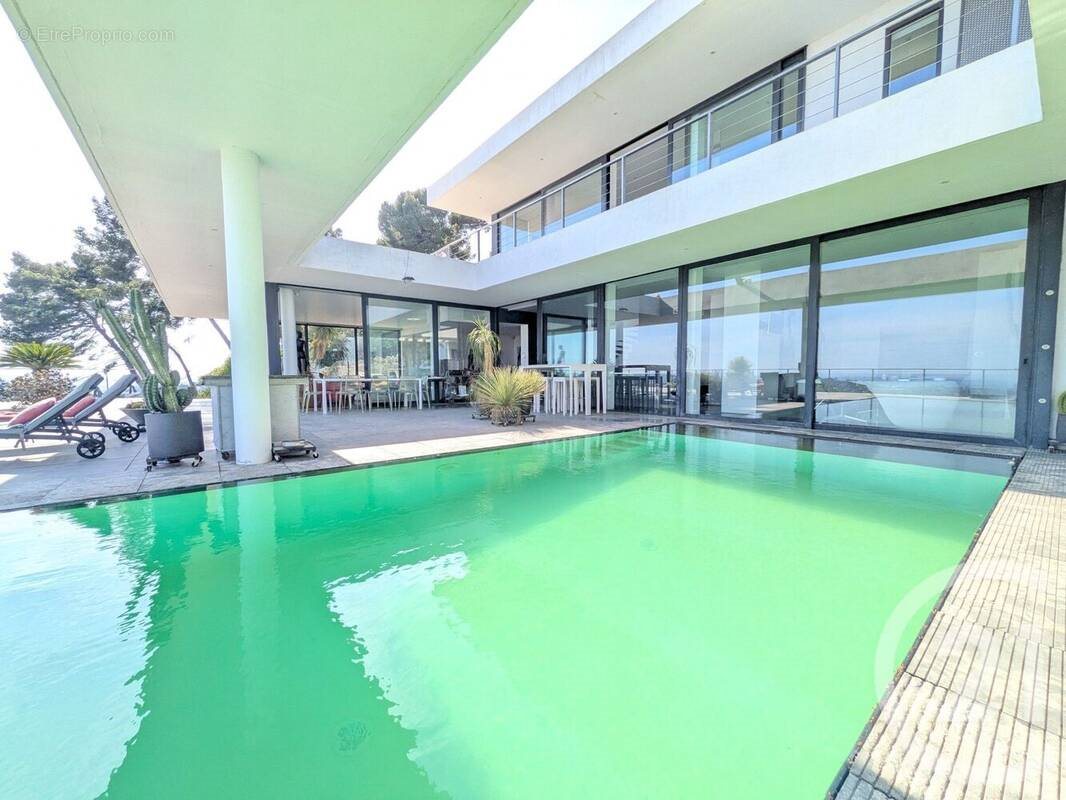 Maison à vendre, 348m², Toulon