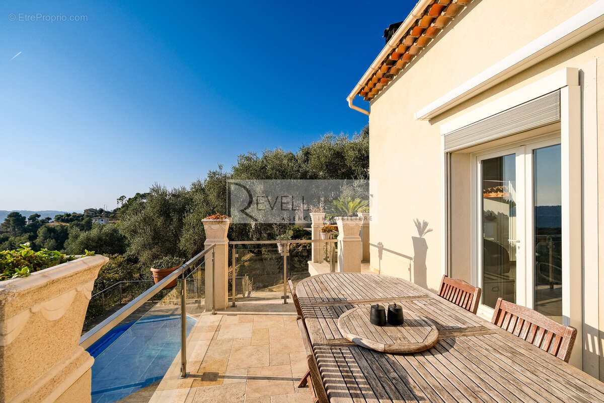 Maison à vendre, 172m², Carros