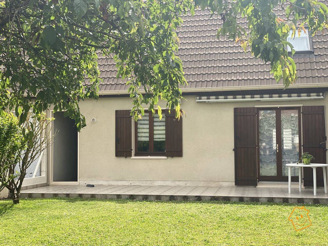 Maison à vendre, 92m², Bourges