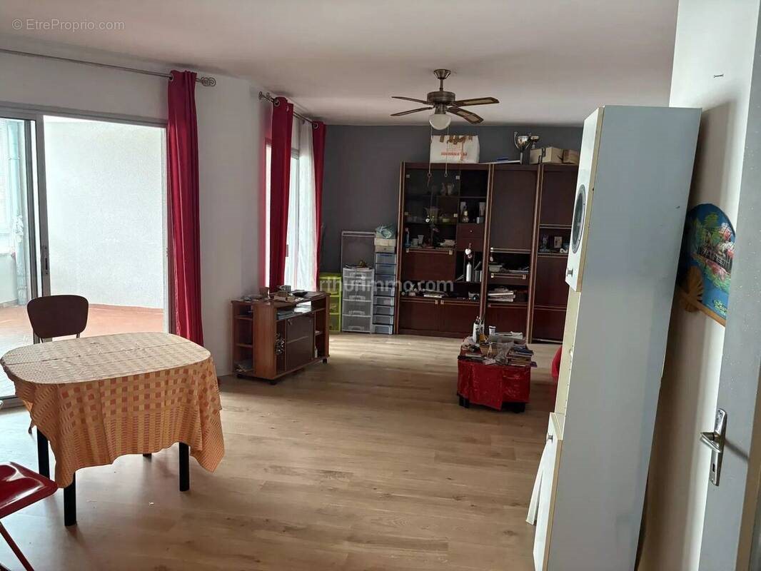 Appartement à vendre, 83m², Afa