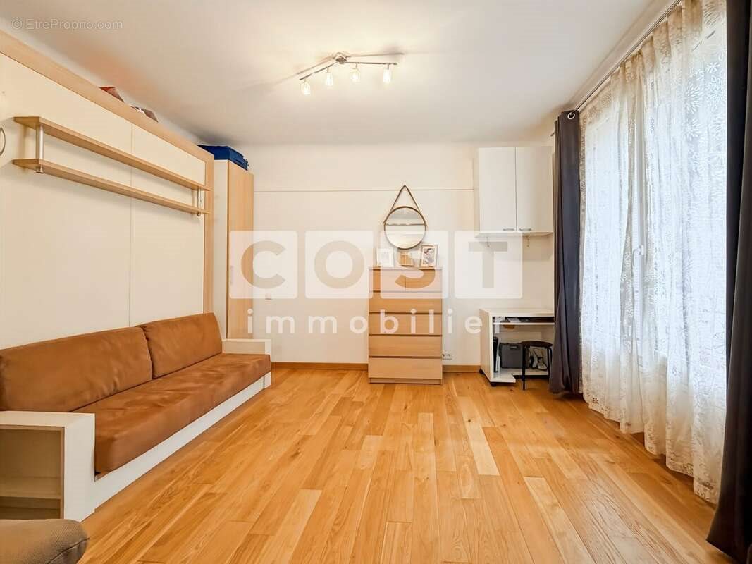 Appartement à vendre, 33m², Asnières-sur-Seine