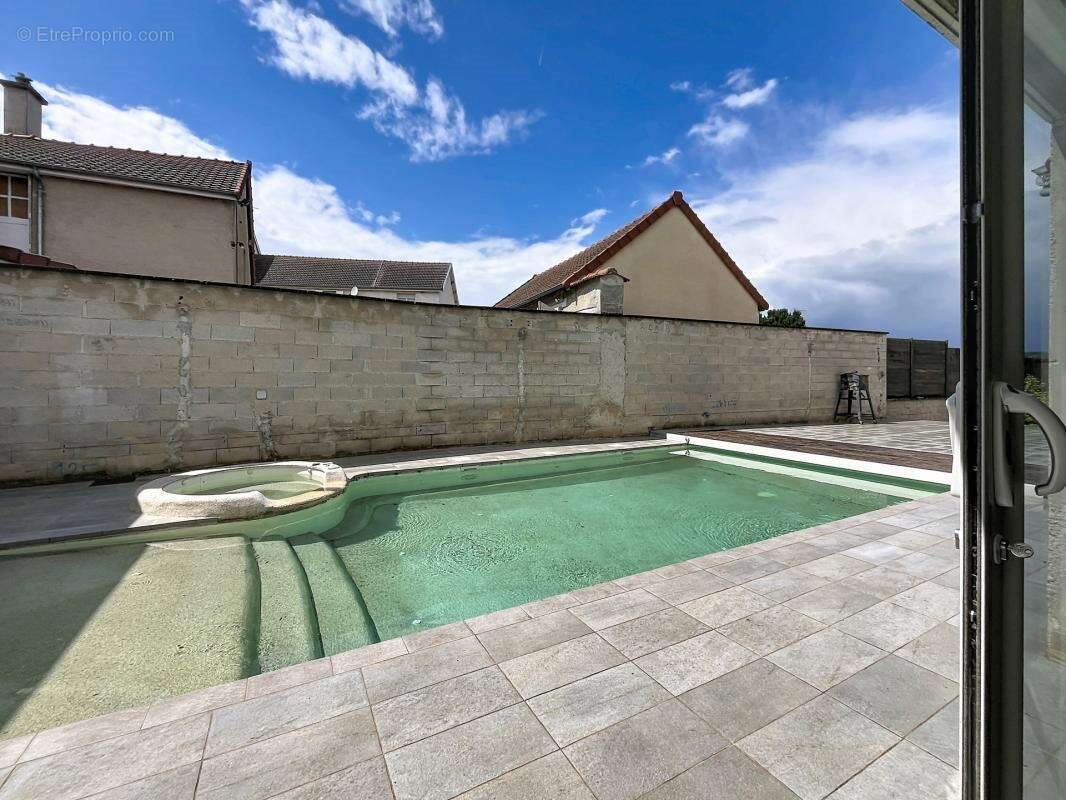 Maison à vendre, 236m², Epernay