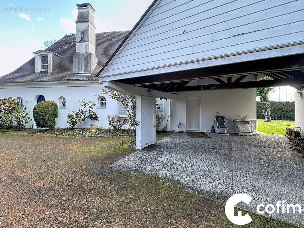 Maison à vendre, 137m², Pau