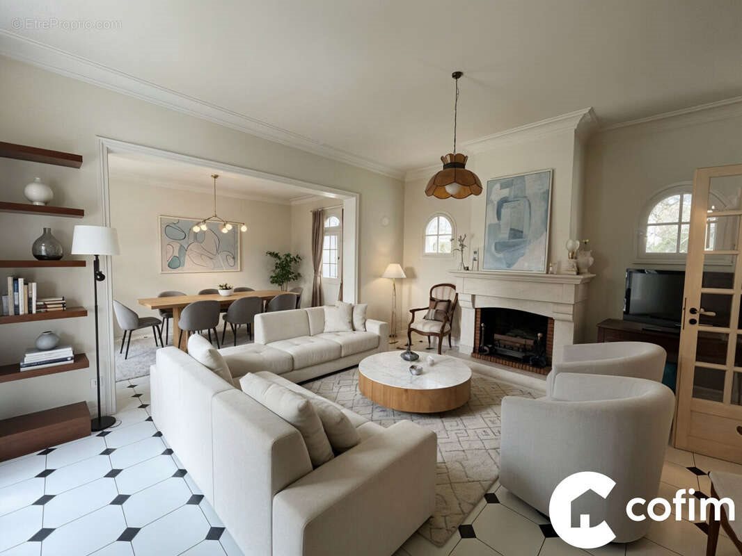 Maison à vendre, 137m², Pau