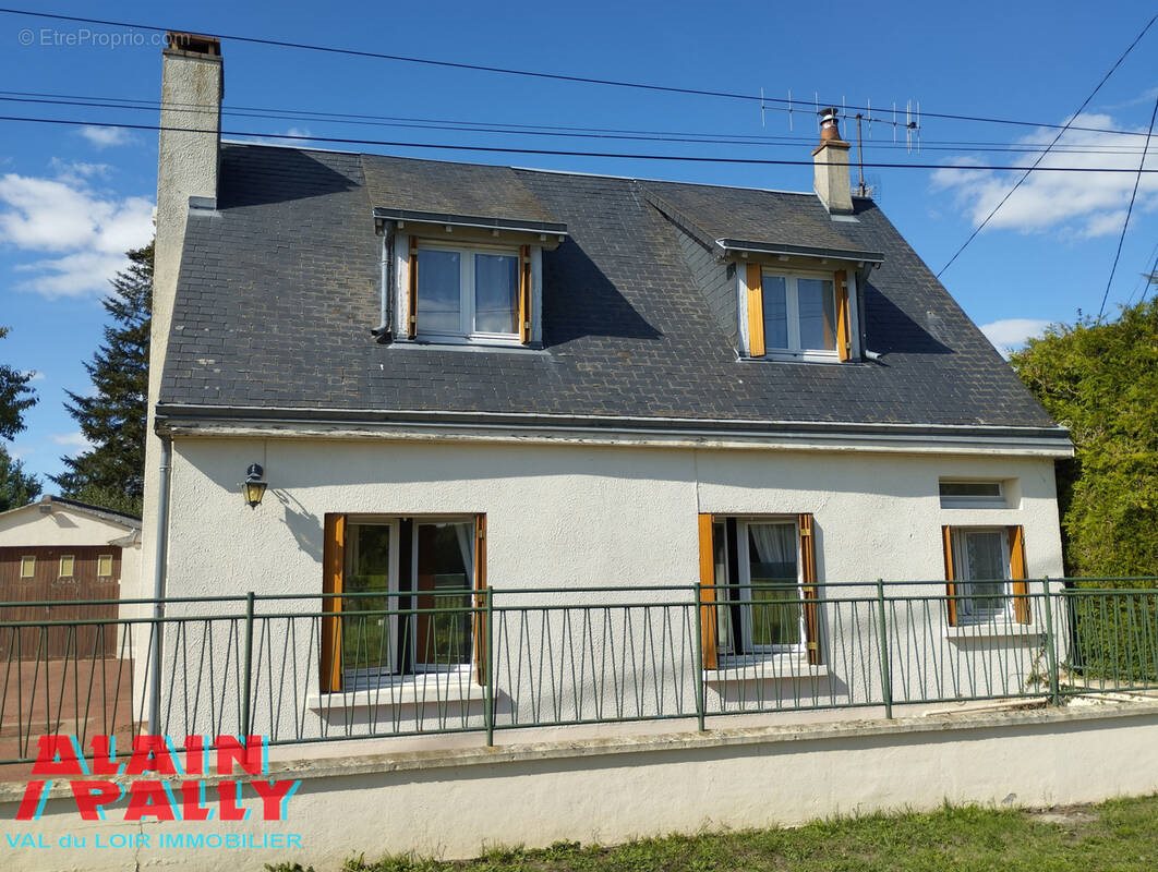 Maison à vendre, 94m², Châteaudun