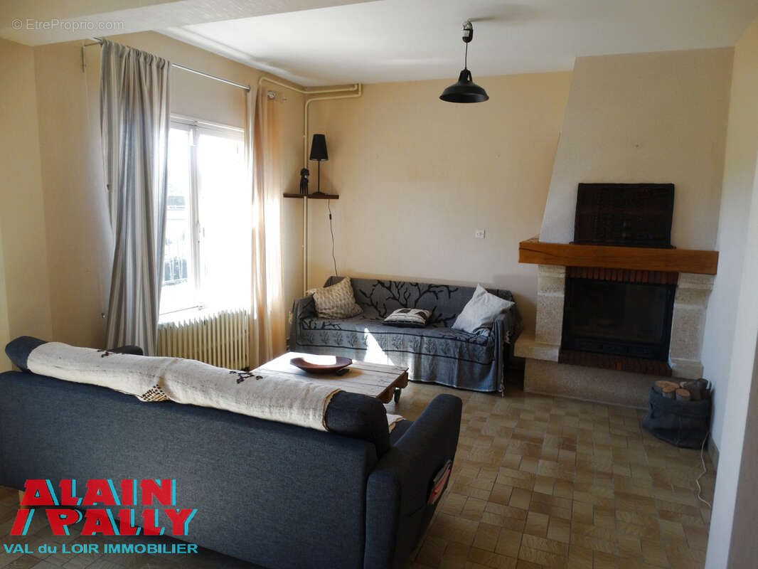 Maison à vendre, 94m², Châteaudun