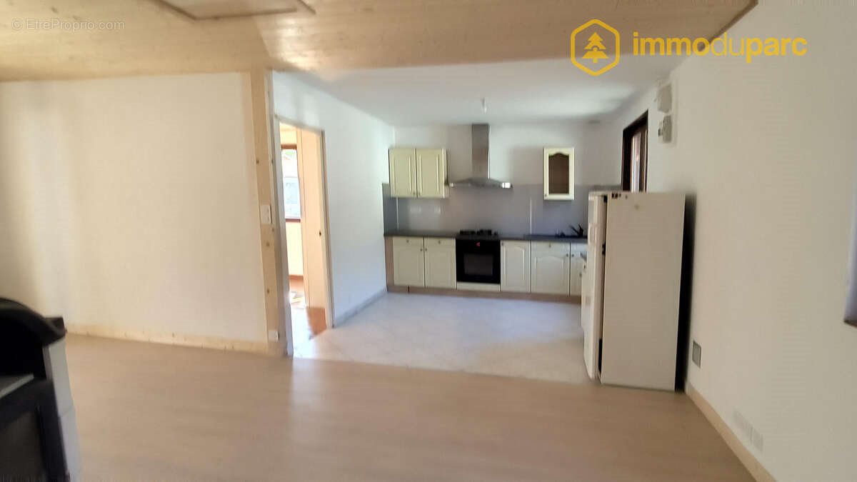 Maison à vendre, 63m², Ecole