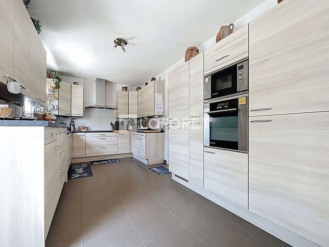 Maison à vendre, 220m², Cholet