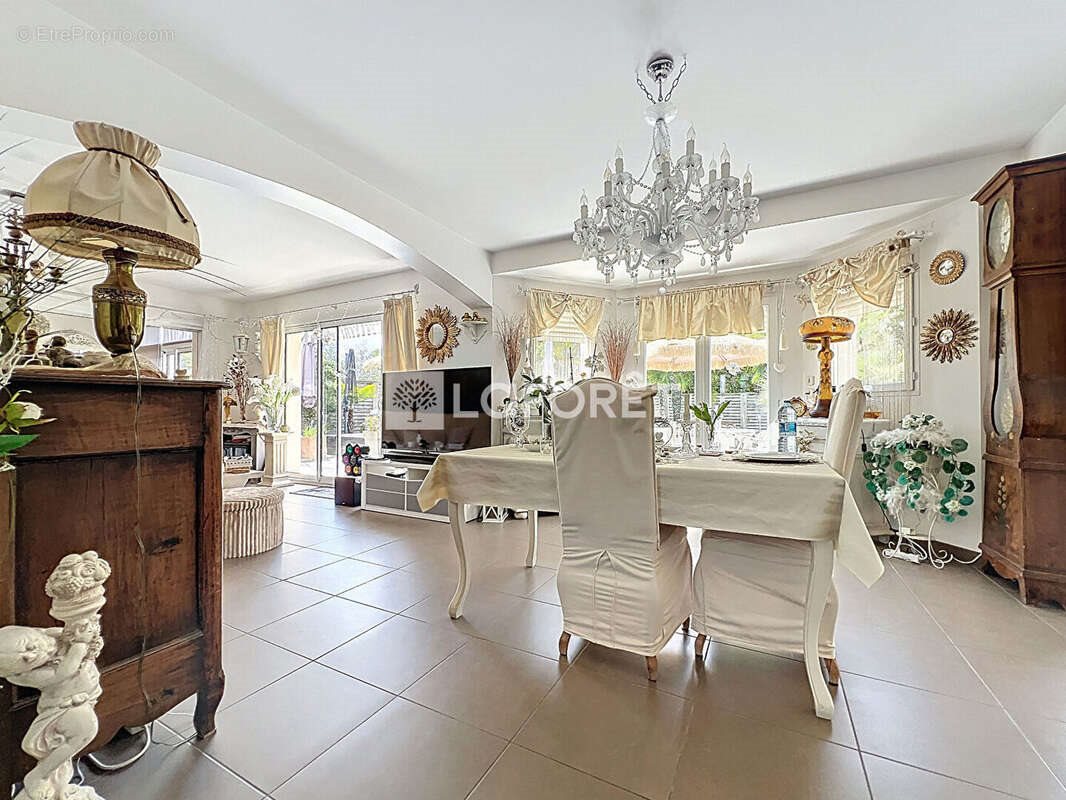 Maison à vendre, 220m², Cholet