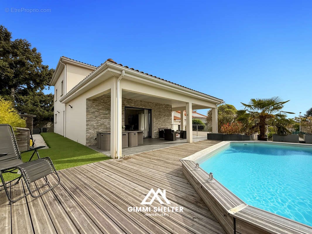 Maison à vendre, 180m², Gerzat