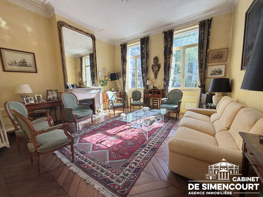 Maison à vendre, 212m², Amiens
