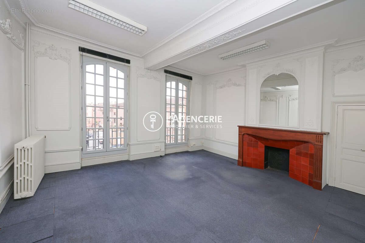 Appartement à vendre, 186m², Albi