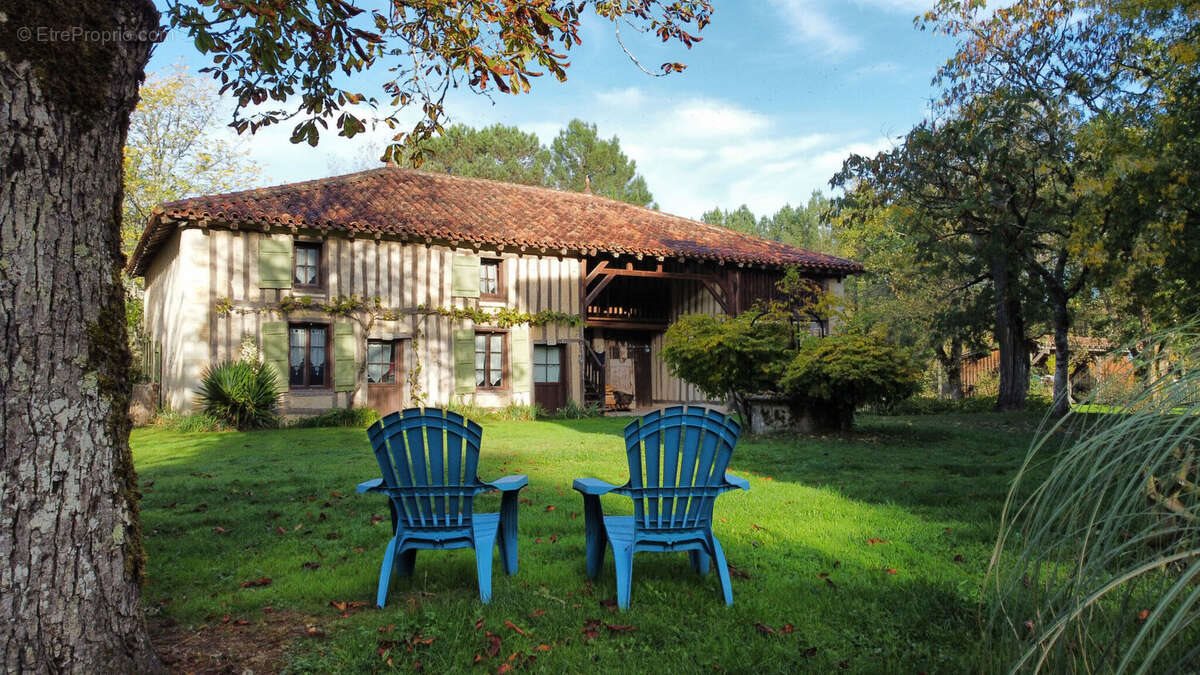 Maison à vendre, 729m², Mont-de-Marsan