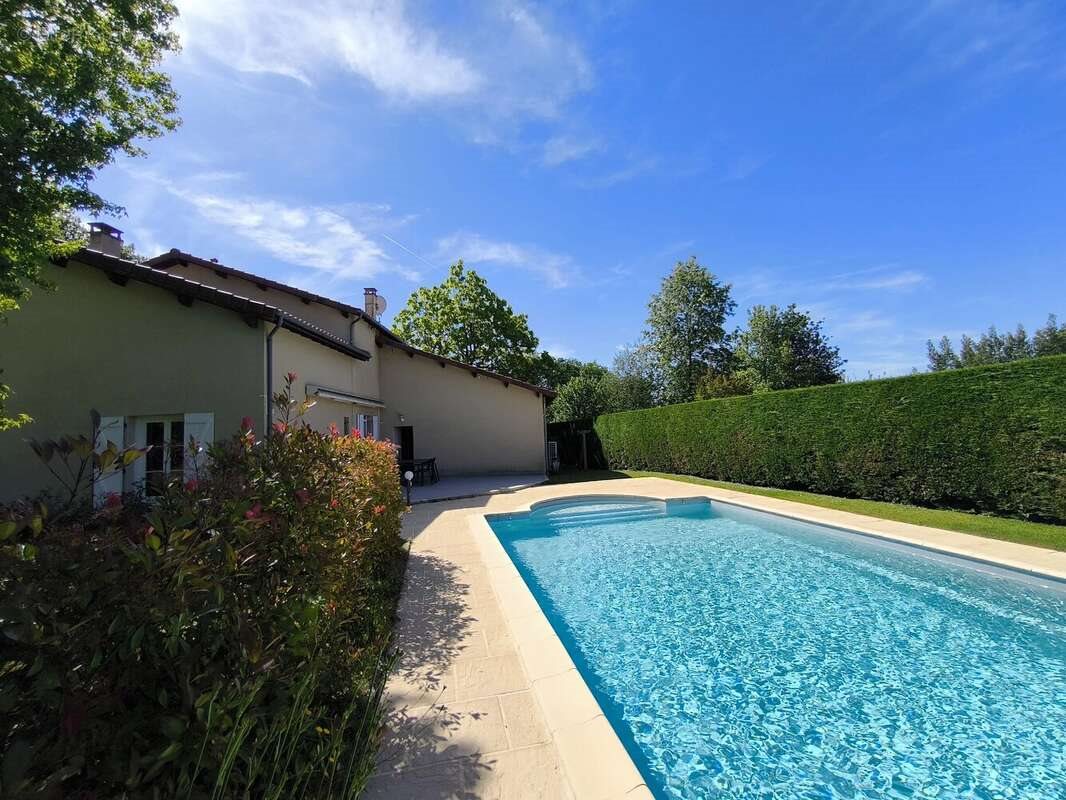 Maison à vendre, 138m², Chaillac-sur-Vienne