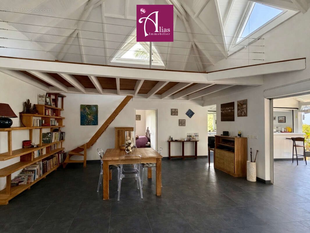Maison à vendre, 150m², Petit-Bourg