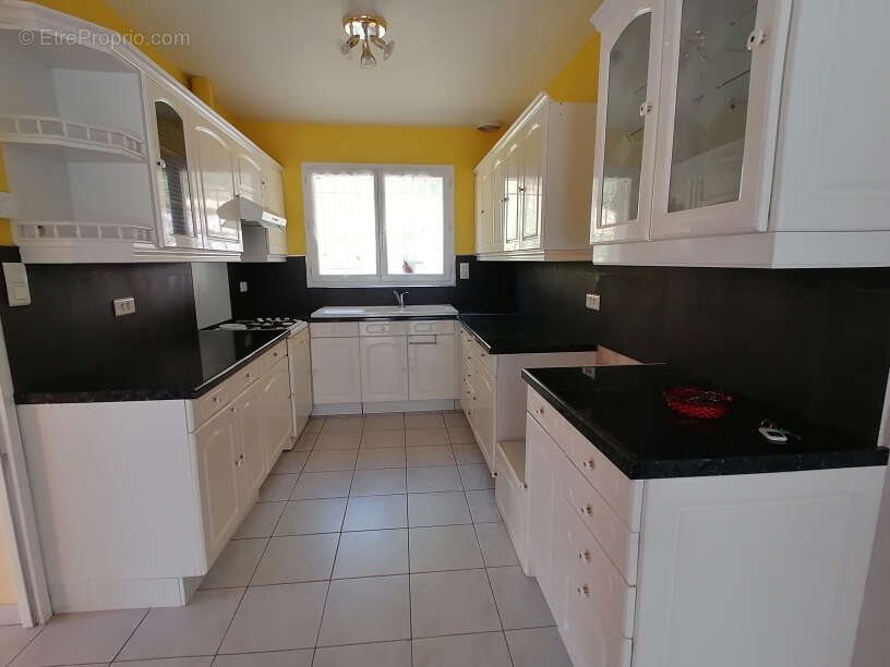 Maison à vendre, 99m², Moissac