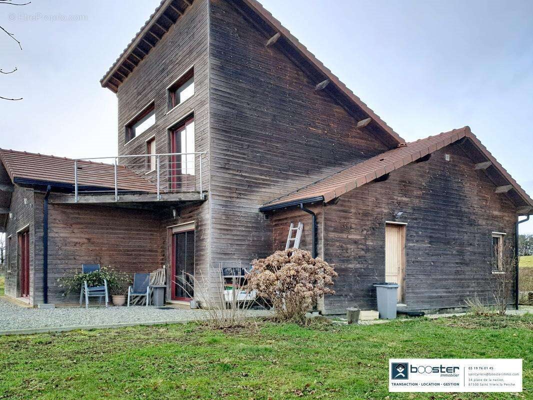 Maison à vendre, 155m², Saint-Yrieix-la-Perche