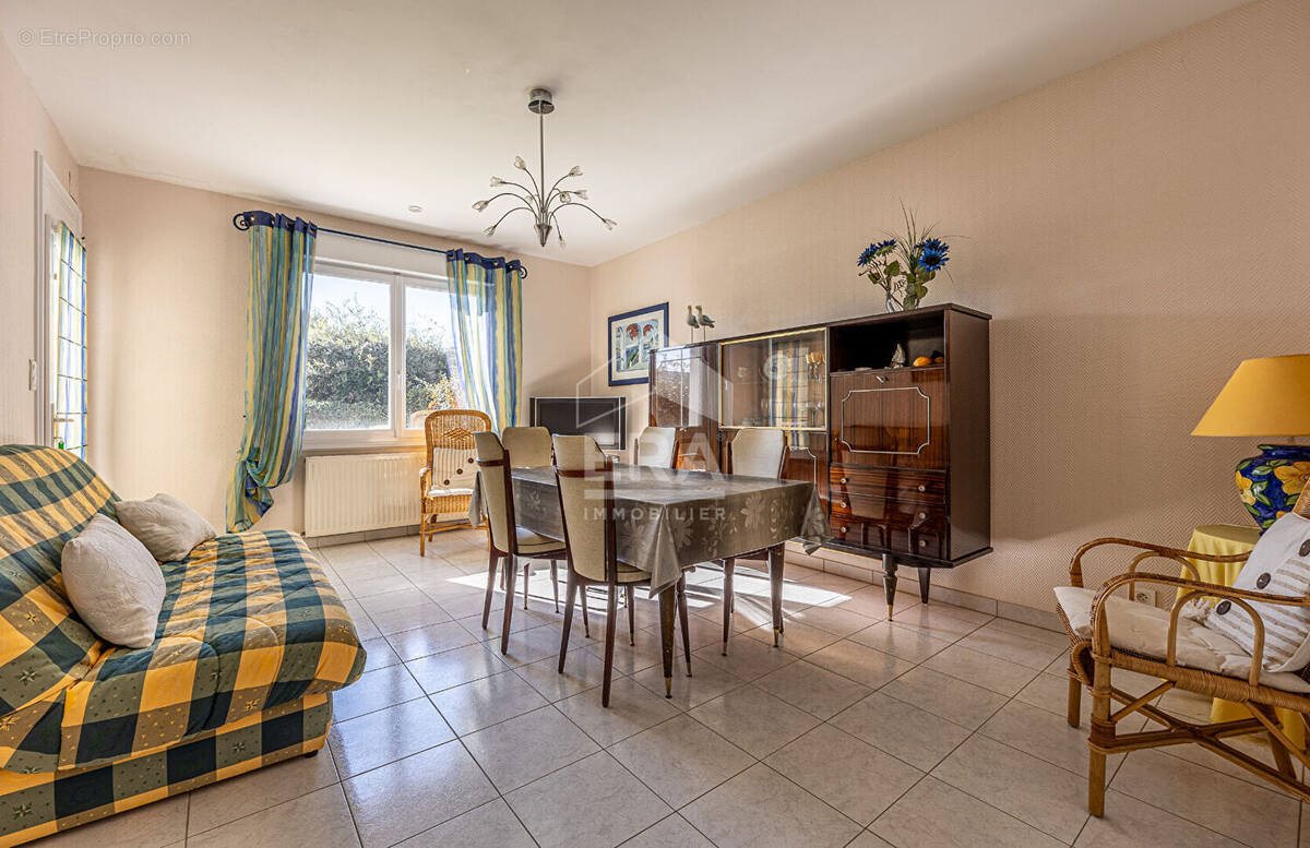 Appartement à vendre, 66m², Royan