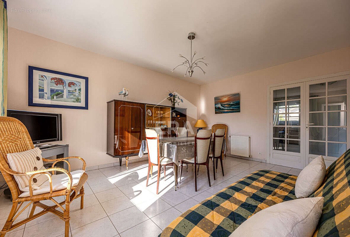 Appartement à vendre, 66m², Royan