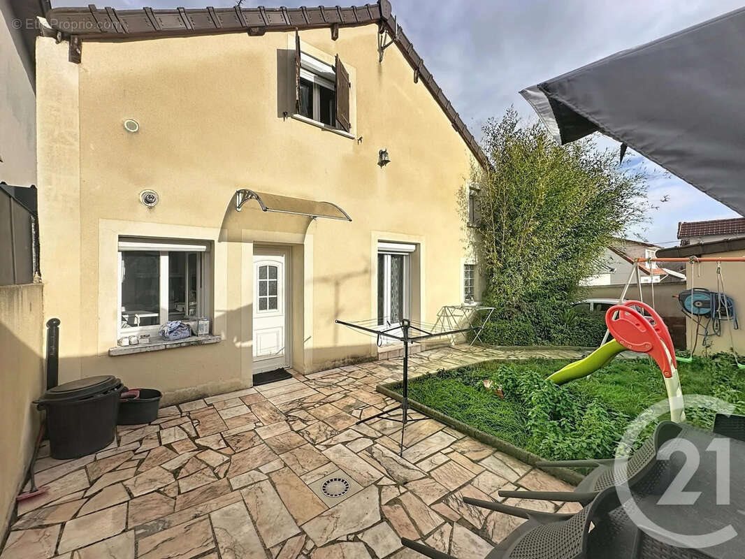 Maison à vendre, 122m², Garges-lès-Gonesse