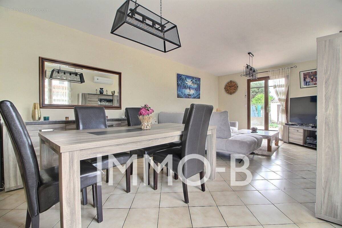 Maison à vendre, 100m², Saleilles