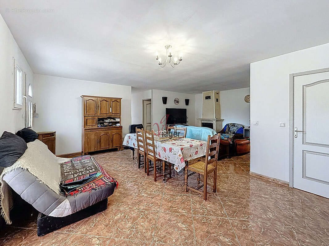 Maison à vendre, 105m², Saint-Andiol