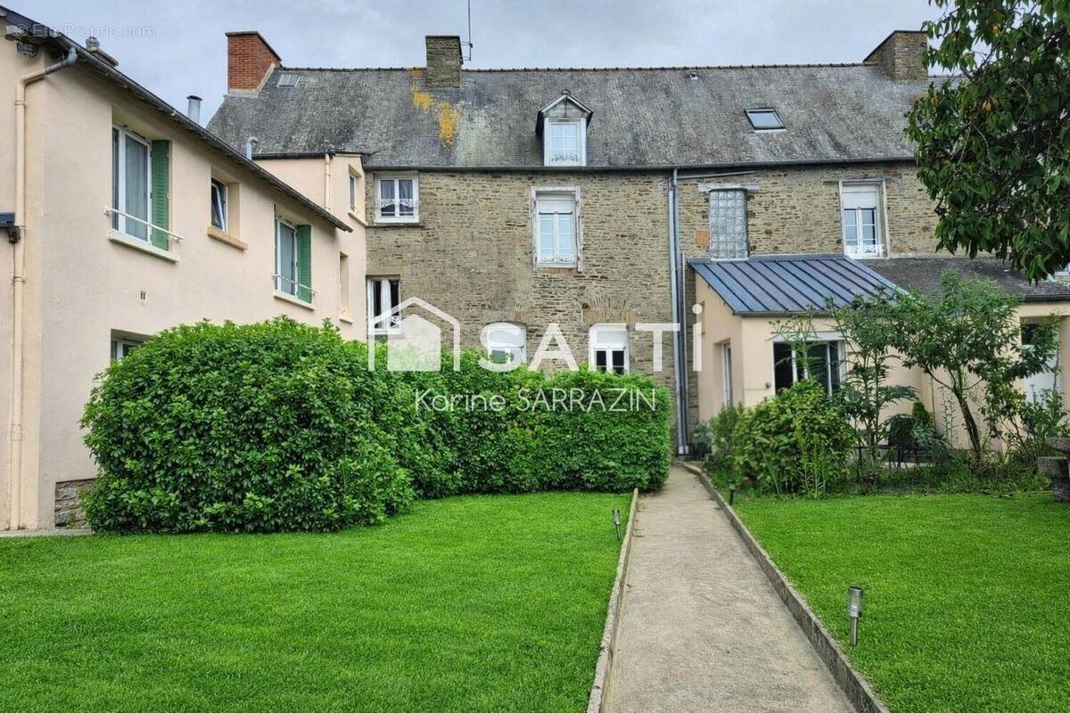 Maison à vendre, 300m², Pontorson