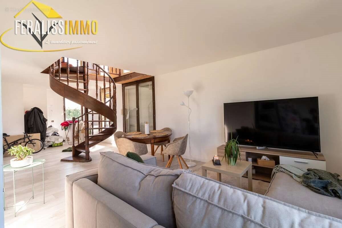 Appartement à vendre, 110m², Éragny