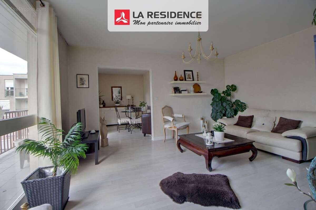 Appartement à vendre, 79m², Vélizy-Villacoublay