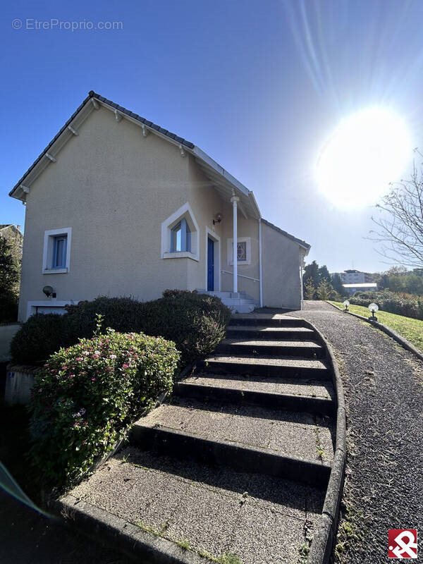 Maison à vendre, 140m², Guéret