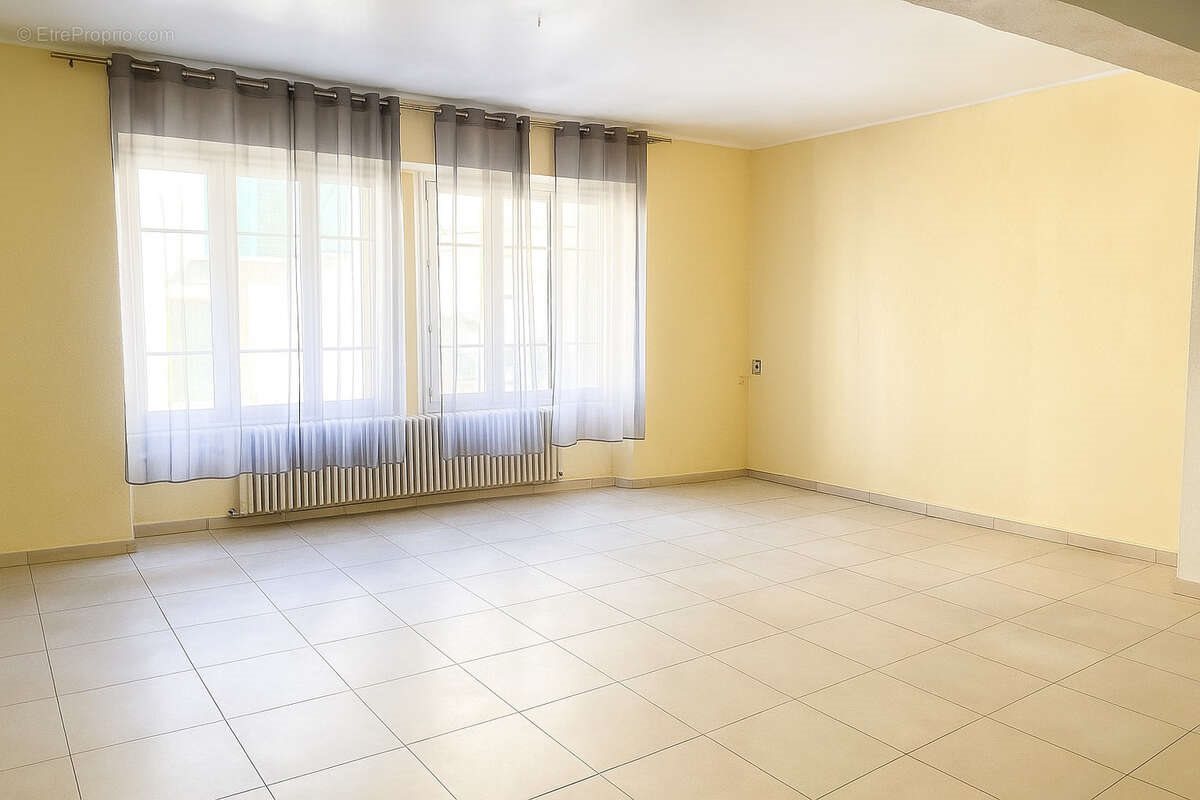 Appartement à vendre, 92m², Pélissanne