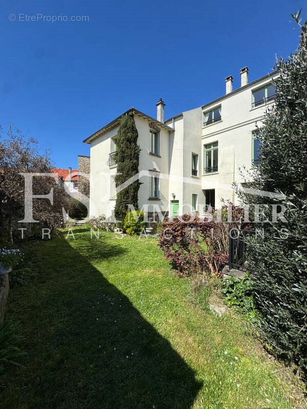 Maison à vendre, 280m², Saint-Prix