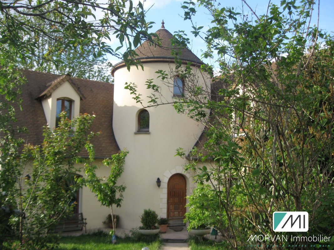 Maison à vendre, 269m², Bazemont