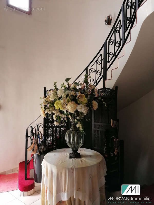 Maison à vendre, 269m², Bazemont