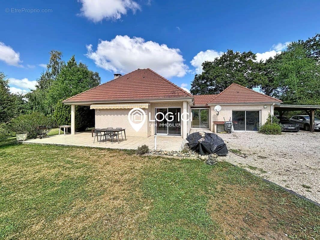 Maison à vendre, 114m², Morlanne
