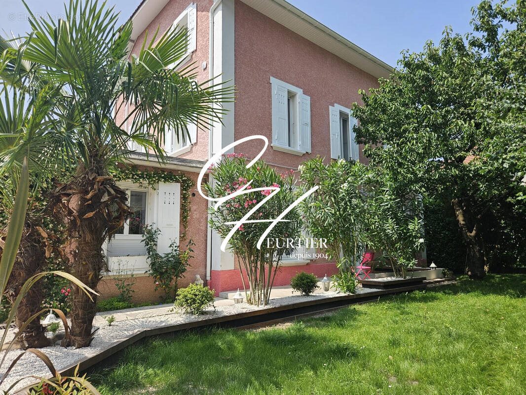 Maison à vendre, 224m², Villard-Bonnot