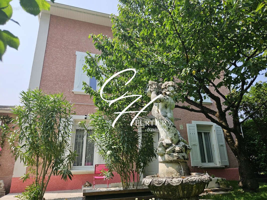 Maison à vendre, 224m², Villard-Bonnot