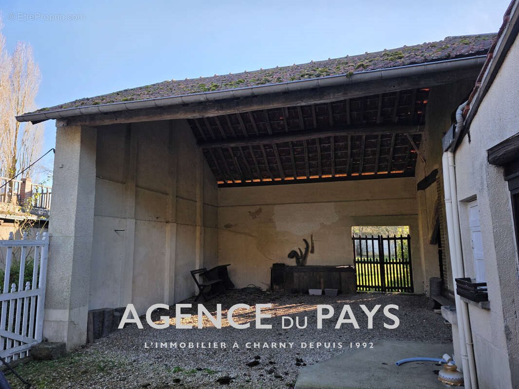 Maison à vendre, 106m², Charny