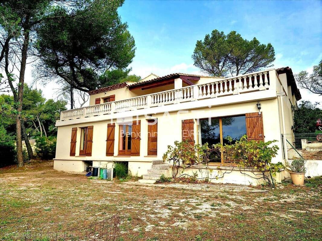 Maison à vendre, 109m², Peypin