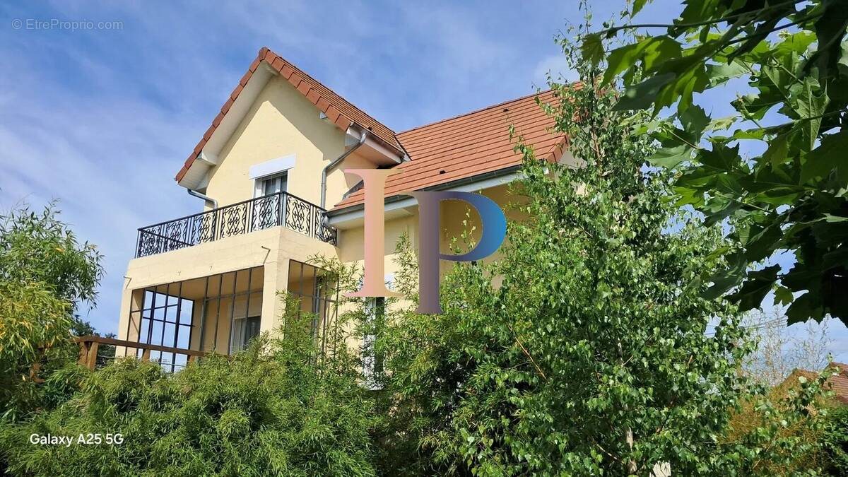 Maison à vendre, 114m², Paray-le-Monial