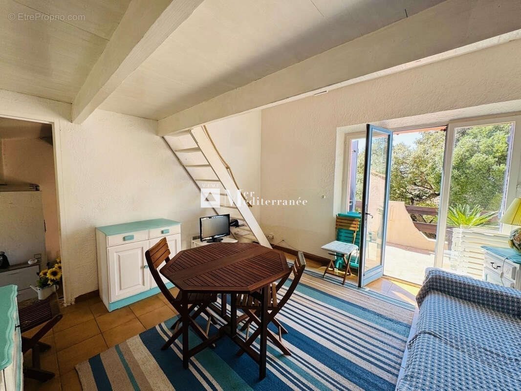 Appartement à vendre, 42m², Cavalaire-sur-Mer