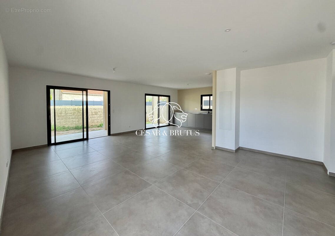 Maison à vendre, 110m², Lucciana