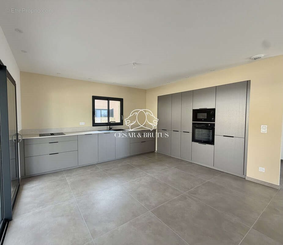Maison à vendre, 110m², Lucciana