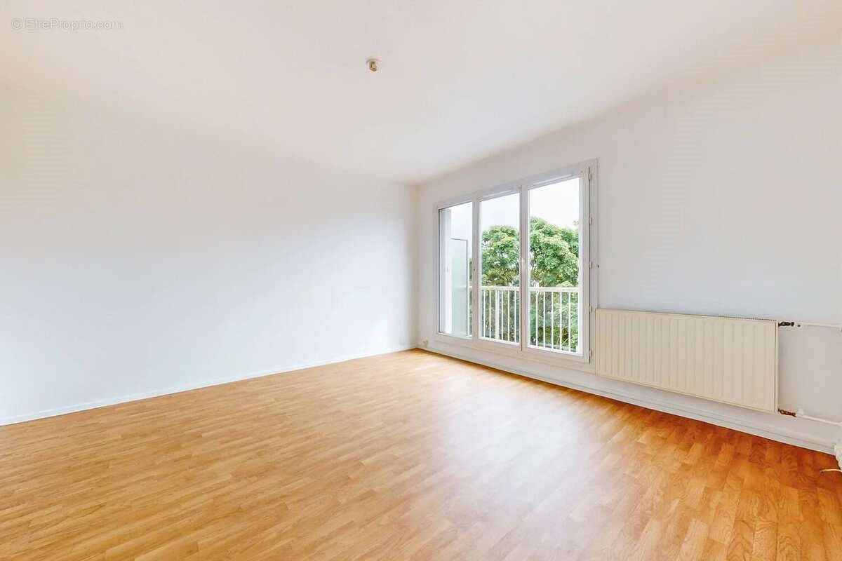 Appartement à vendre, 49m², Magny-les-Hameaux